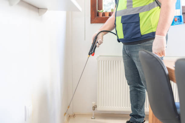 Best Commercial Pest Control Services  in Dilworth, MN